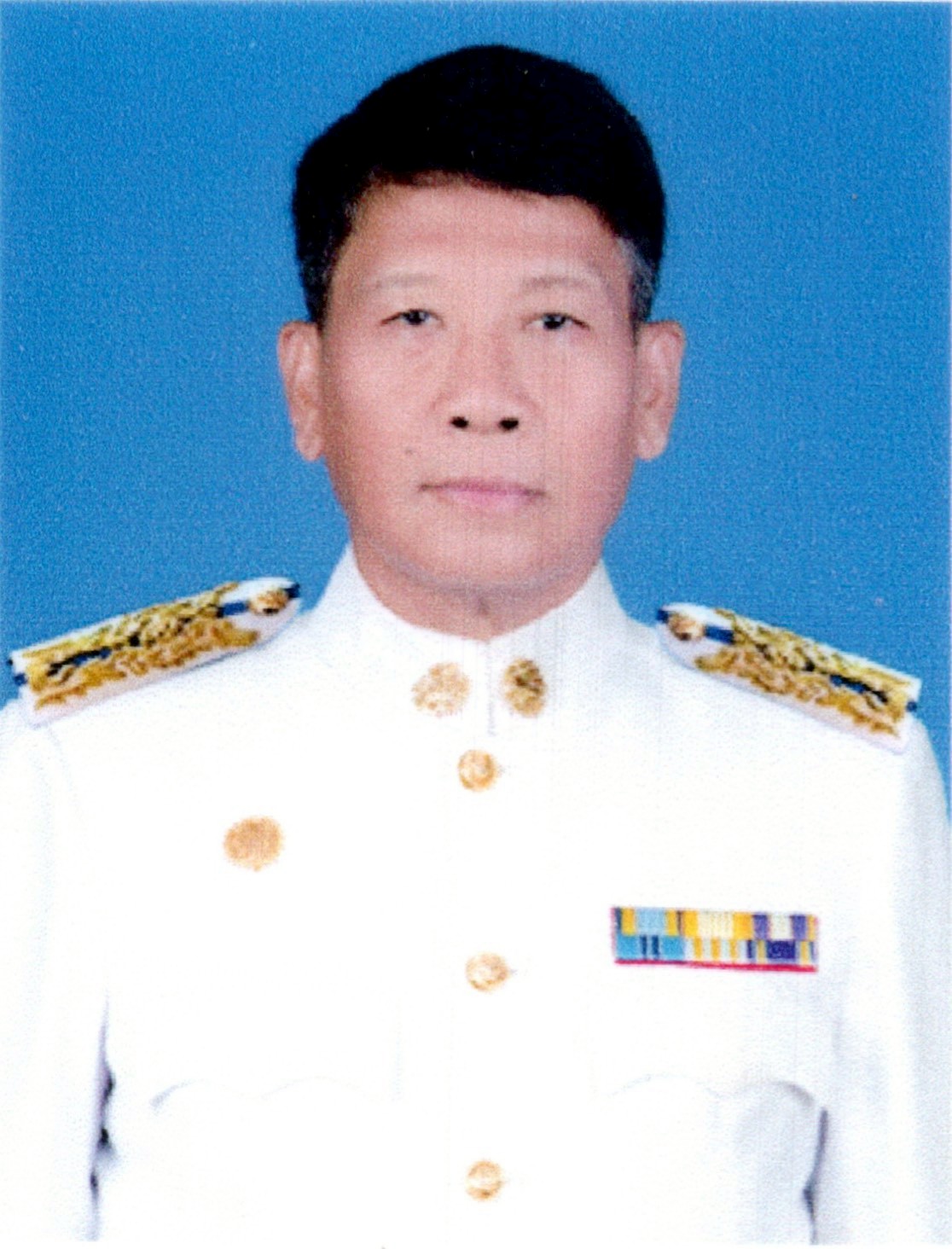 นายพิพัฒน์  สุดใสดี